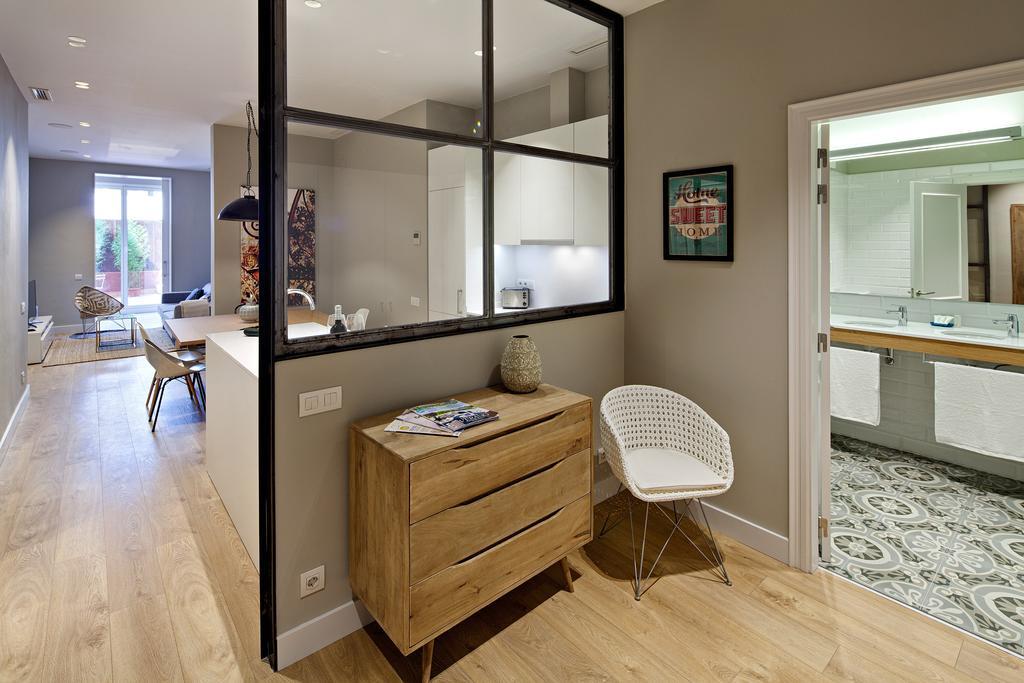 Habitat Apartments Barcelona Plaza Rum bild