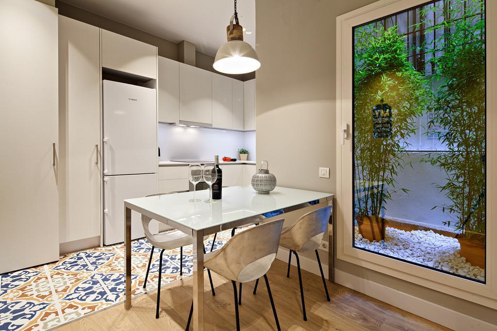 Habitat Apartments Barcelona Plaza Rum bild